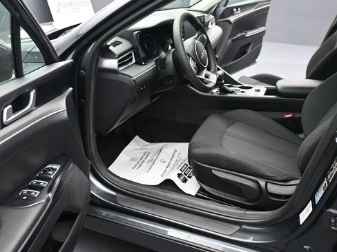 Used 2023 Kia K5 LXS image 17