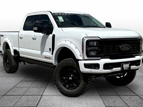 New 2026 Ford F250 Lariat w/ Black Appearance Package AWD/4WD image 2