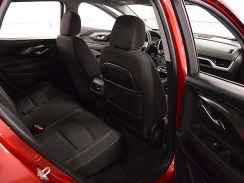 Used 2022 GMC Terrain SLE w/ Driver Convenience Package AWD/4WD image 29