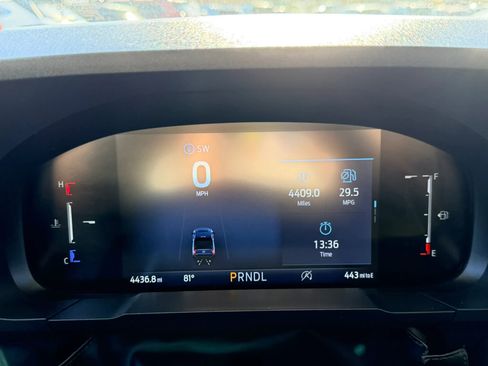 Used 2025 Ford Maverick XLT w/ Black Appearance Package image 17