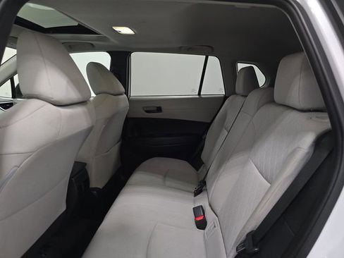 Used 2023 Toyota Corolla Cross LE image 14