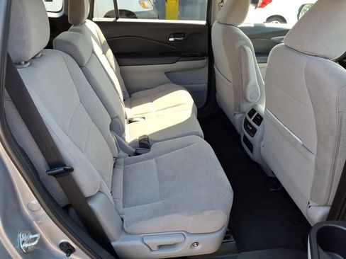 Certified 2020 Honda Pilot EX image 13