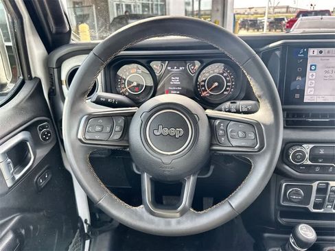 Used 2024 Jeep Wrangler Sport S image 18