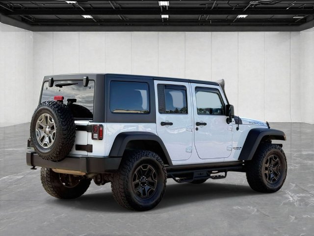 Used 2016 Jeep Wrangler Unlimited Rubicon w/ Connectivity Group AWD/4WD image 5