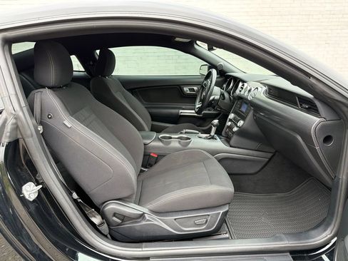 Used 2020 Ford Mustang GT w/ GT Performance Package RWD image 10
