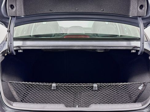 Used 2023 Hyundai Elantra Limited image 42