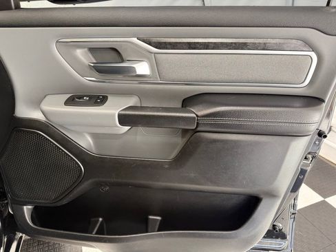 Used 2019 RAM 1500 Big Horn image 22