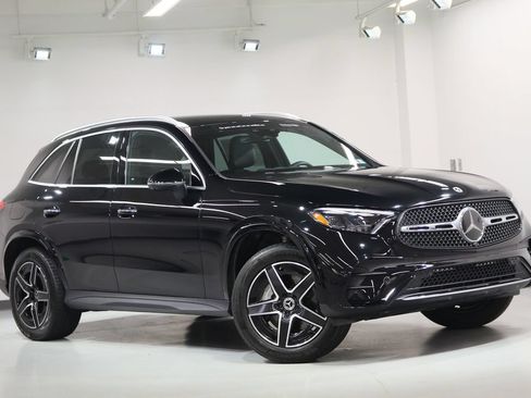 Certified 2026 Mercedes-Benz GLC 300 4MATIC image 8