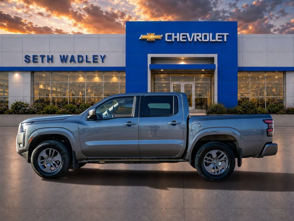 Used 2025 Nissan Frontier SV w/ SV Convenience Package AWD/4WD image 4
