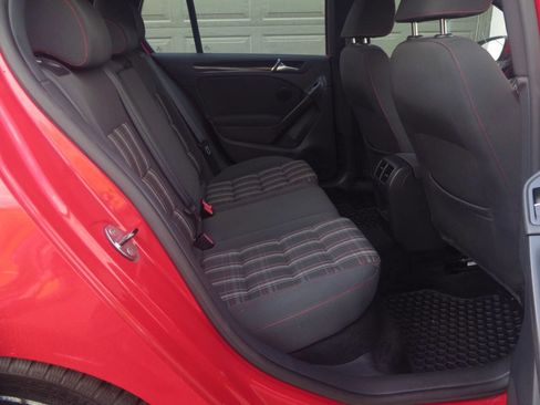 Used 2012 Volkswagen Golf 4-Door FWD image 15