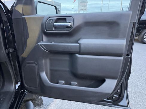 Used 2023 Chevrolet Silverado 1500 Custom Trail Boss w/ LPO, Dark Essentials Package image 15