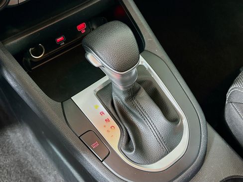 Used 2024 Kia Forte LXS image 23