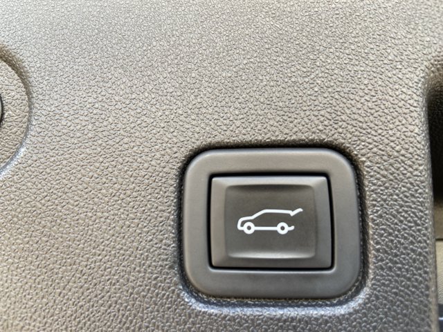 Used 2023 Chevrolet Equinox LT w/ Driver Convenience Package FWD image 41