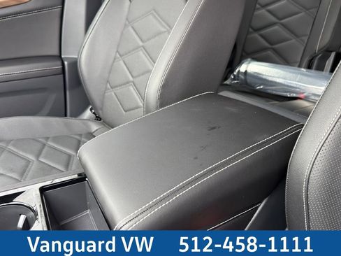 New 2026 Volkswagen Atlas SE FWD image 23