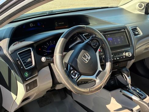 Used 2014 Honda Civic EX-L image 17