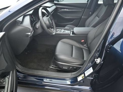 Used 2026 MAZDA MAZDA3 s FWD image 15