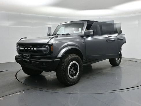 Certified 2021 Ford Bronco Outer Banks image 30