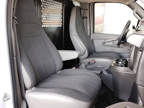 Used 2025 GMC Savana 2500 w/ Driver Convenience Package RWD image 13