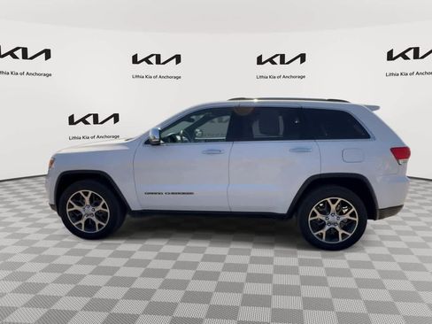 Used 2019 Jeep Grand Cherokee Limited AWD/4WD image 5