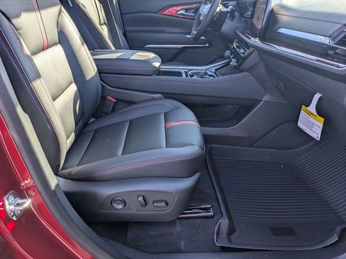 New 2026 Chevrolet Traverse RS FWD image 40
