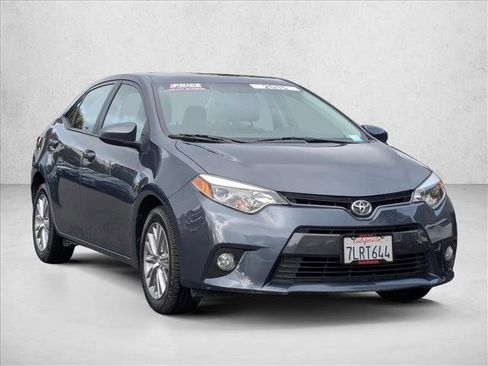 Used 2015 Toyota Corolla LE Premium image 3