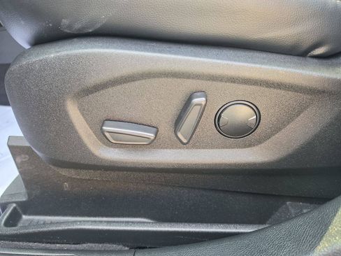 Used 2023 Ford Edge SEL w/ Convenience Package AWD/4WD image 18