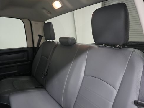 Used 2018 RAM 2500 Tradesman w/ Chrome Appearance Group AWD/4WD image 12