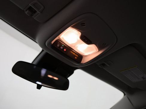 Used 2025 Chevrolet TrailBlazer LT image 22