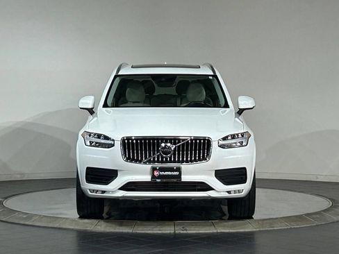 Used 2020 Volvo XC90 T5 Momentum w/ Protection Package Premier AWD/4WD image 3