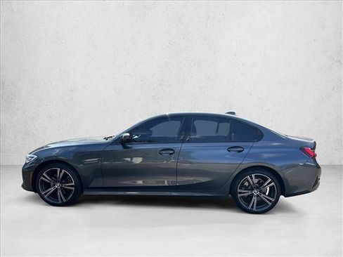 Used 2022 BMW 330i Sedan w/ Driving Assistance Package RWD image 9