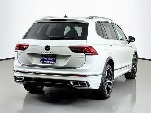 Certified 2024 Volkswagen Tiguan SEL R-Line AWD/4WD image 7