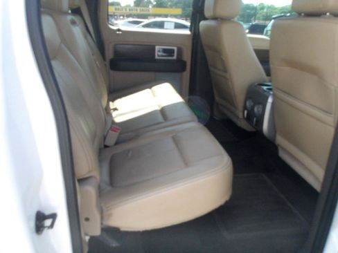 Used 2014 Ford F150 Lariat w/ Equipment Group 501A Mid AWD/4WD image 8