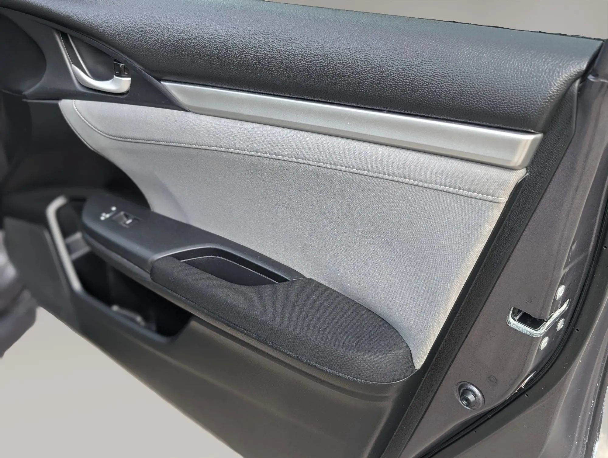 Used 2017 Honda Civic EX image 15
