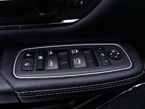 Used 2022 RAM 1500 Limited image 18