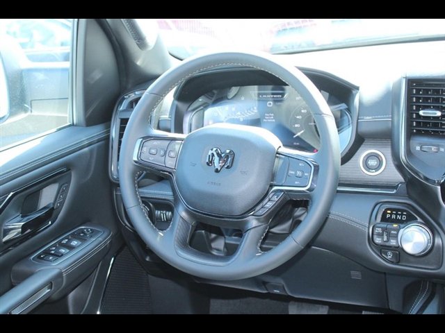 Used 2024 RAM 1500 Limited AWD/4WD image 11
