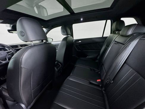 Used 2024 Volkswagen Tiguan SE R-Line w/ MDO Package, Three-Row FWD image 25