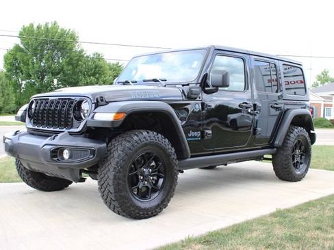 Used 2025 Jeep Wrangler Unlimited Sport S 4xe AWD/4WD image 9