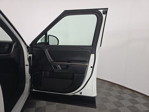 Used 2024 Rivian R1T Adventure Dual AWD/4WD image 18