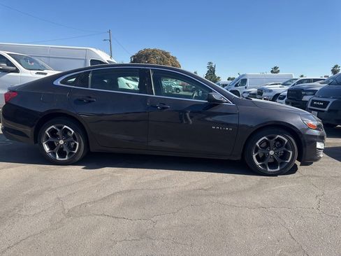 Used 2023 Chevrolet Malibu LT w/ Driver Confidence Package FWD image 2
