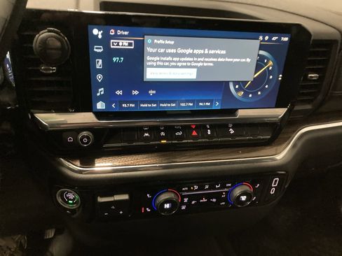 Used 2023 Chevrolet Silverado 1500 LT w/ Z71 Off-Road Package image 13