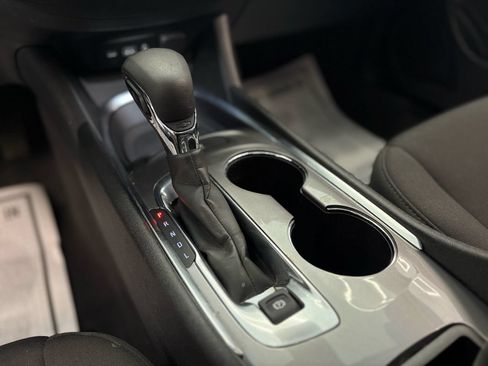 Used 2023 Chevrolet Malibu LT FWD image 29