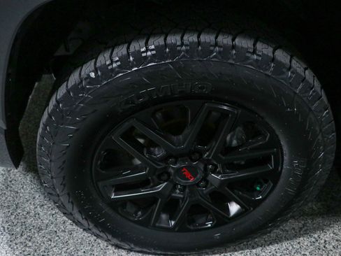 Used 2024 Toyota Sequoia SR5 w/ SR5 Premium Package AWD/4WD image 11