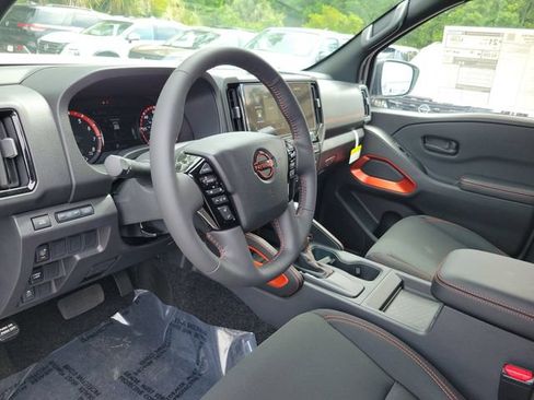 New 2026 Nissan Frontier Pro-X w/ Tow Package RWD image 7