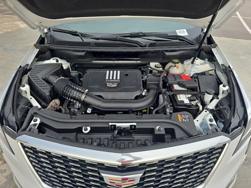 Used 2023 Cadillac XT5 Luxury AWD/4WD image 28