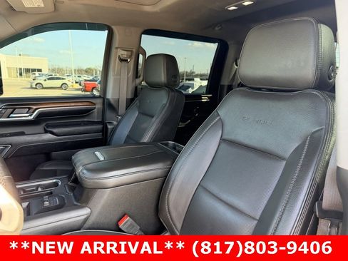 Used 2024 GMC Sierra 3500 Denali w/ Denali Reserve Package image 12