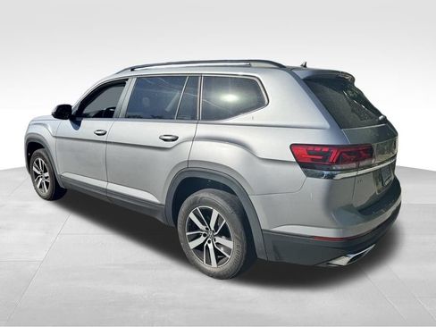 Certified 2023 Volkswagen Atlas SE AWD/4WD image 3