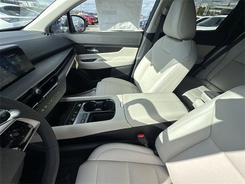 New 2026 Nissan Murano SV image 20