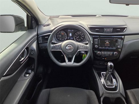 Used 2019 Nissan Rogue Sport S w/ Appearance Package image 29