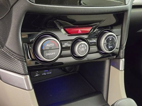 Certified 2022 Subaru Forester Premium image 33