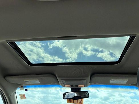 Used 2011 Ford Taurus SEL w/ 202A Rapid Spec Order Code FWD image 13